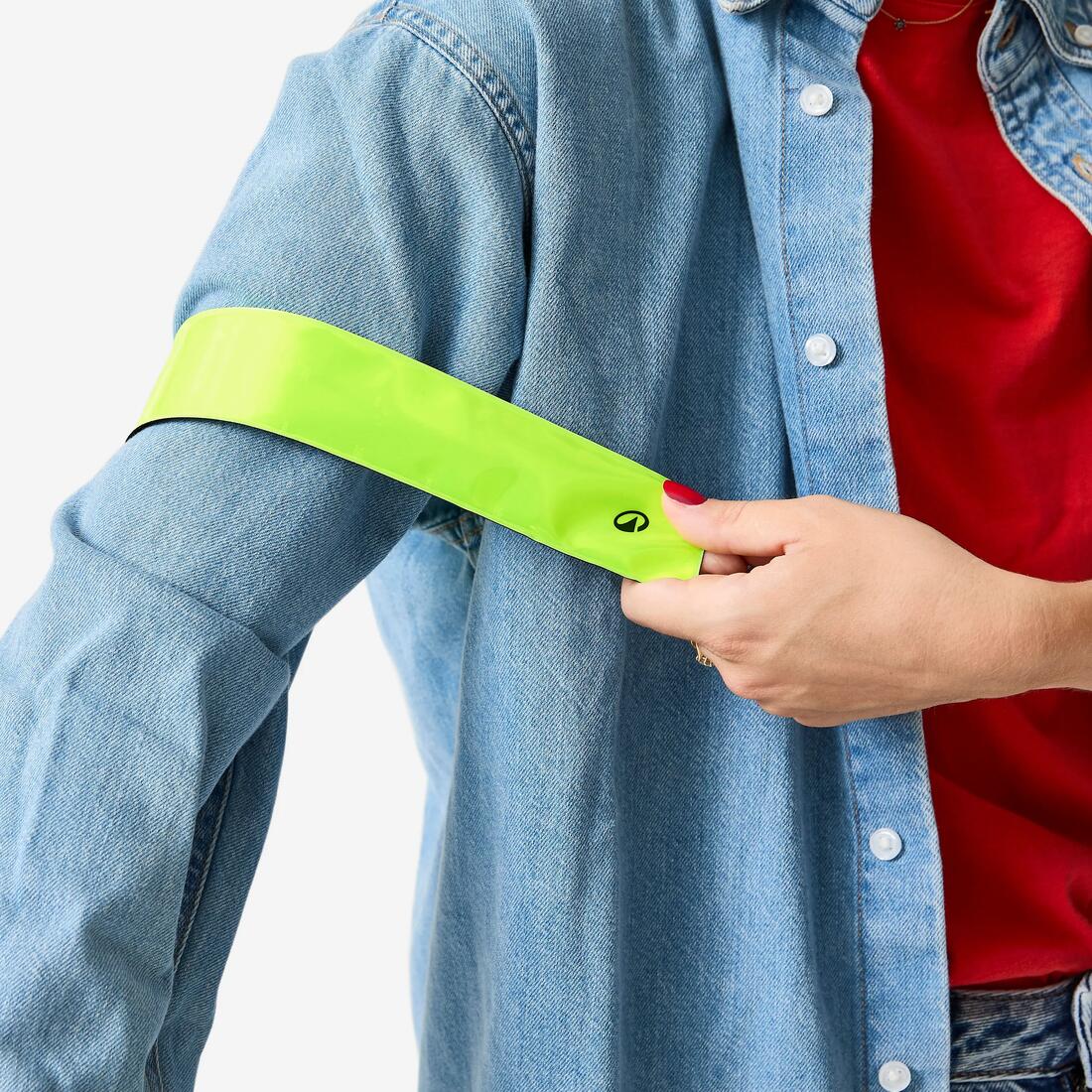 Cycling Hi-Vis Armband - Neon Yellow — تصویر 2
