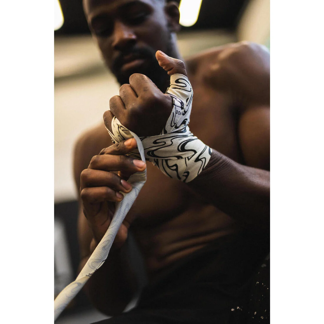 Durable Boxing Wraps 3 m - Off-White & Black — تصویر 7