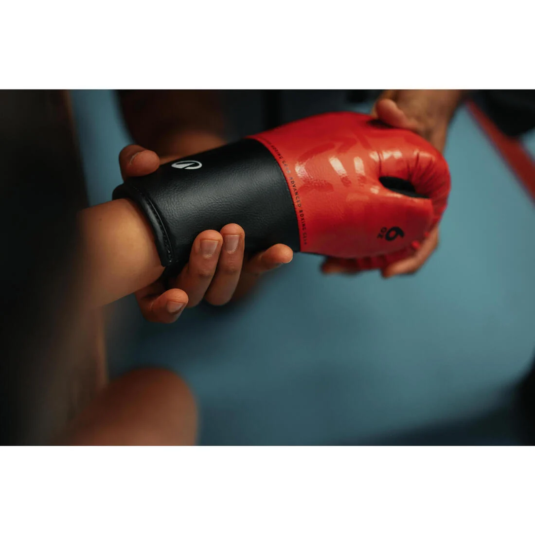 Kids' Boxing Gloves - Red — تصویر 7