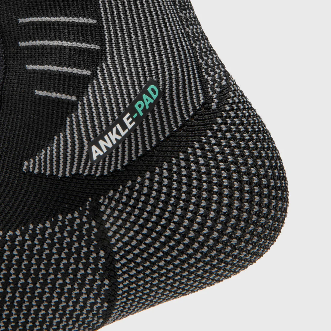 Adult Ankle Support P900 - Black — تصویر 4