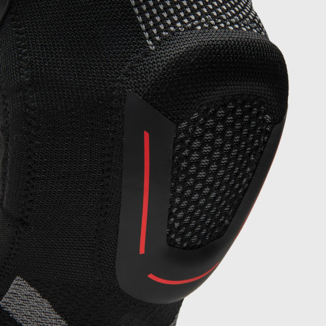 Adult Right/Left Knee Brace for Ligament Support R500 - Black — تصویر 6