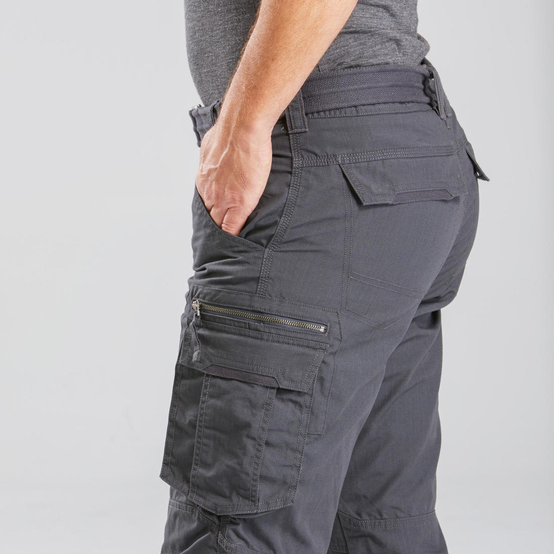 Men's Travel Trekking Cargo Trousers - TRAVEL 500 Grey — تصویر 7
