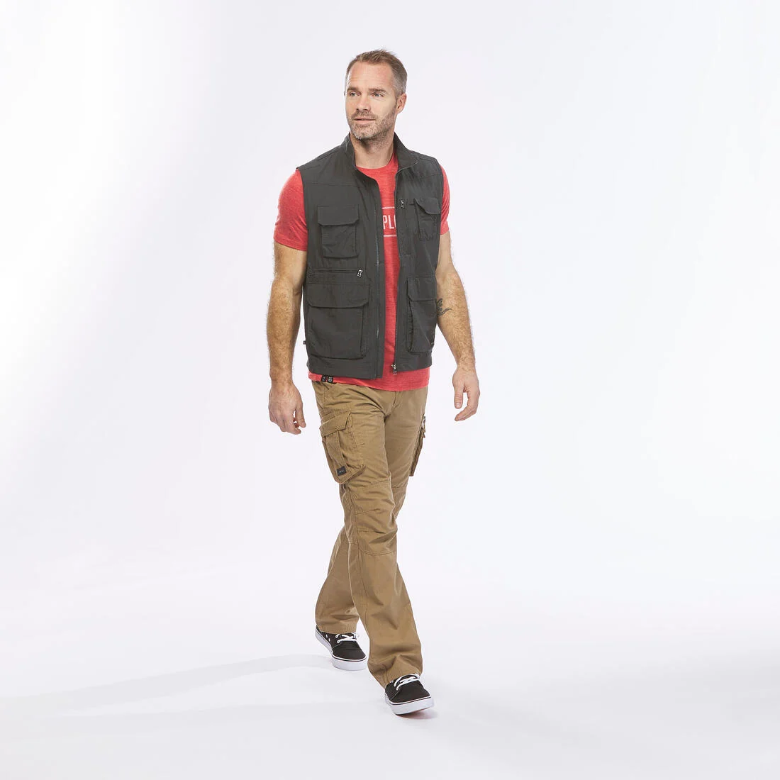 Men’s multipocket hiking gilet TRAVEL 100 - Grey — تصویر 6