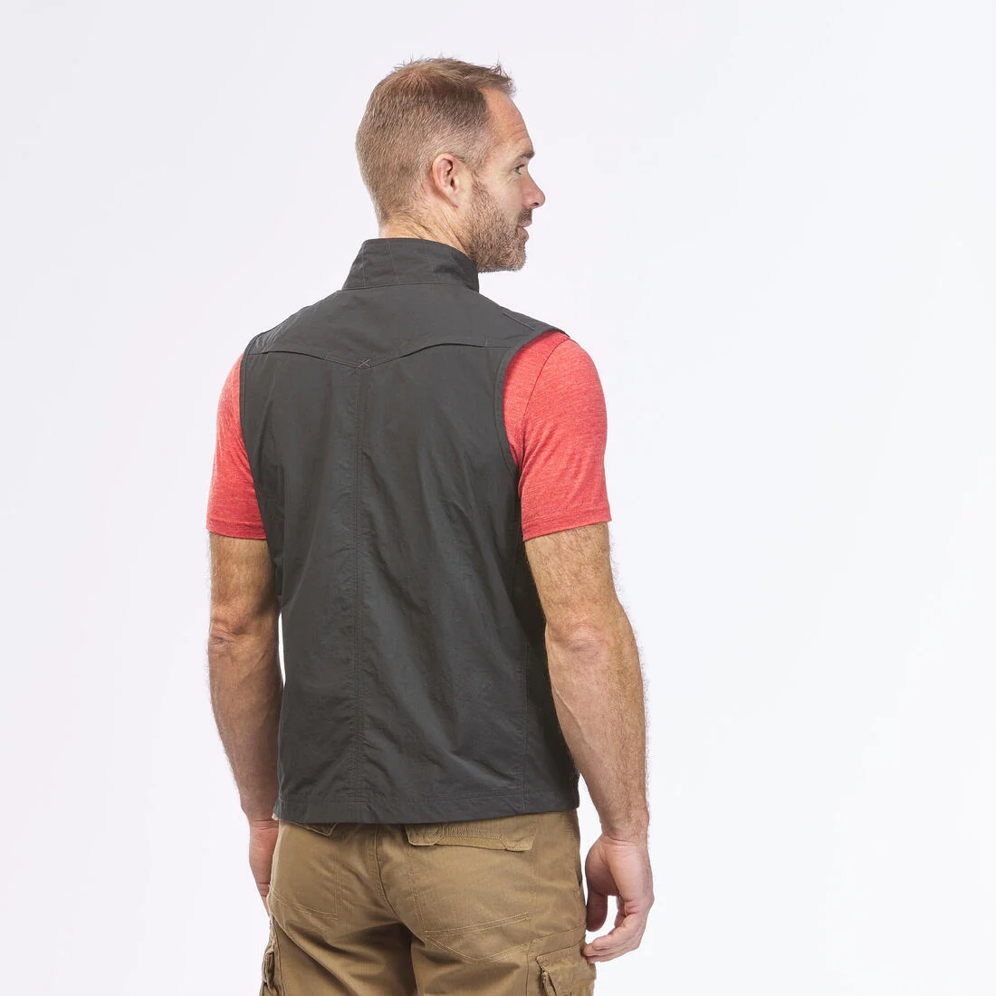 Men’s multipocket hiking gilet TRAVEL 100 - Grey — تصویر 3