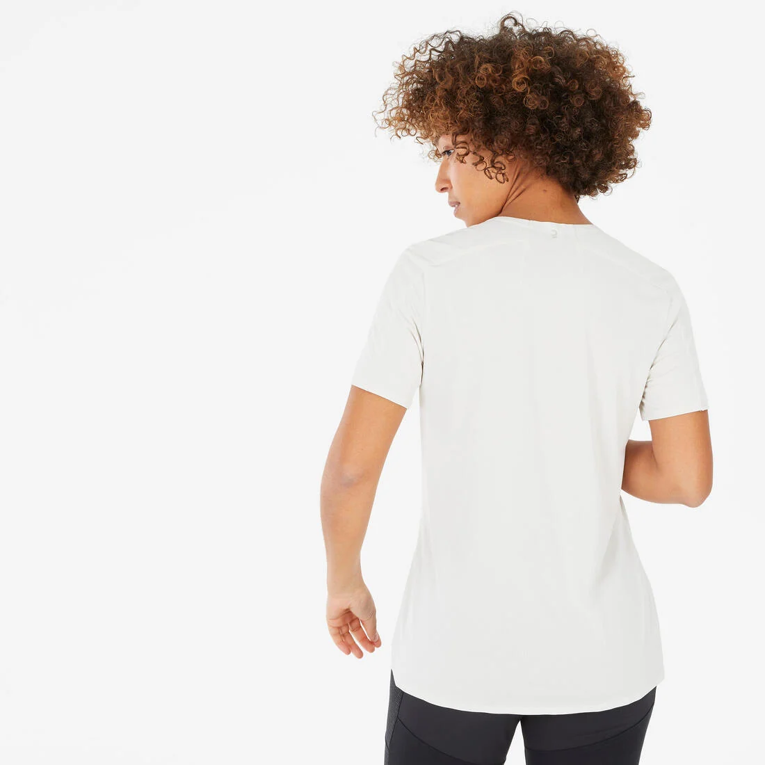 Women’s short-sleeved hiking t-shirt, MH500 — تصویر 7