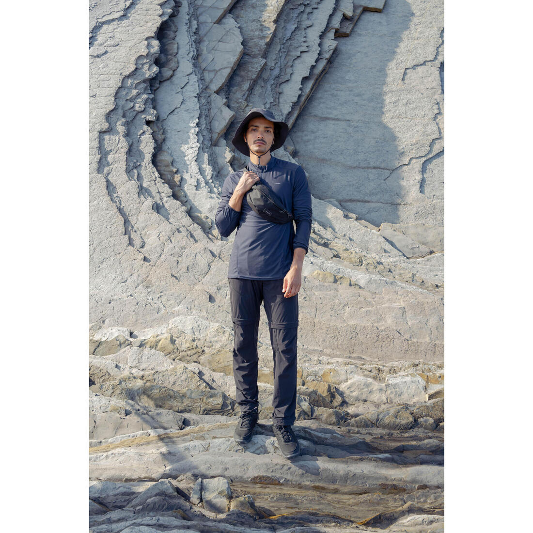 Men's Long-Sleeved Mountain Walking T-Shirt - MH500 — تصویر 8